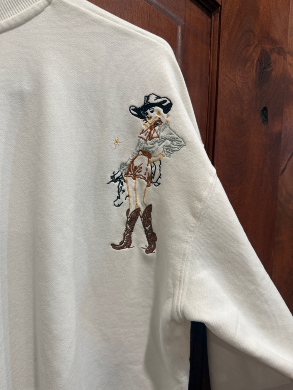 Blue B. Cream Crewneck Sweater with Western Embroidered Motifs - Picture 7 of 7